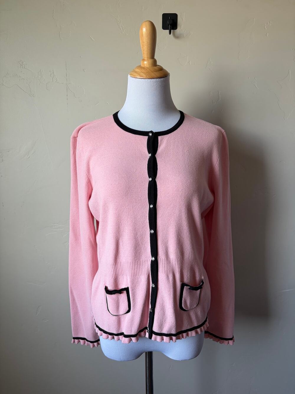 Emma James Pink Cardigan Ruffle Hem W/ Black Trim Jewel Buttons Sz L Preppy